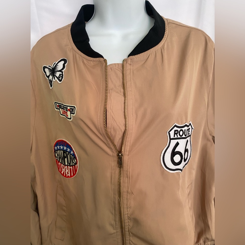 Jacket - Picture 6 of 7
